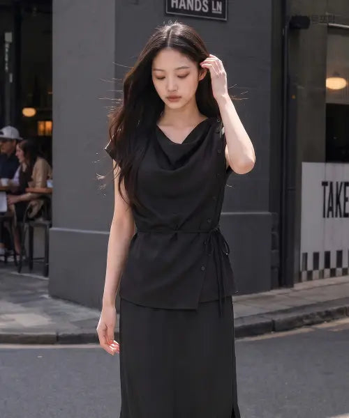 [ROEM] Drape Neck Blouse / 카울넥 블라우스 RMBLG25NT3
