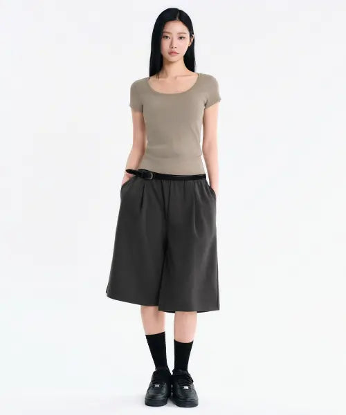 [MUSINSA STANDARD WOMAN] Women's Slim Scoop Neck T-Shirt [Dusty Beige] / 우먼즈 슬림 스쿱 넥 티셔츠 [더스티 베이지]