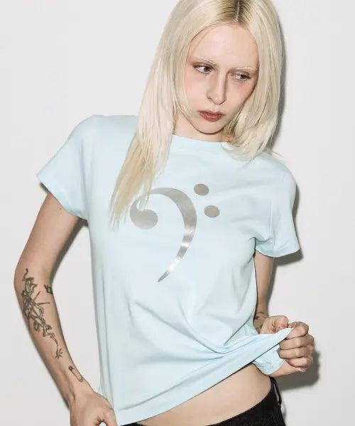 [FANCY CLUB] BASS CLEF TEE (BLUE) F26QB402 / 베이스 클레프 티 (BLUE) F26QB402
