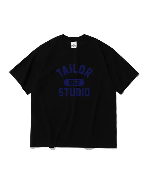 [TAILOR STUDIO] STUDIO 1862 GRAPHIC T-SHIRT (BLACK) / 스튜디오 1862 그래픽 반팔티 (블랙)
