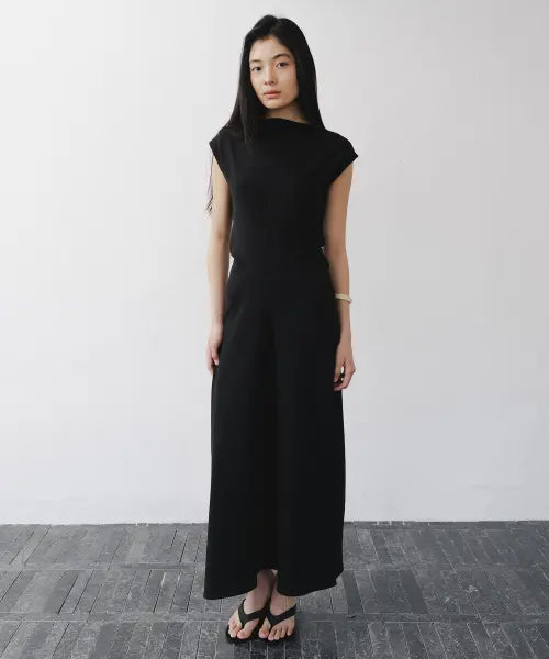[AFTERGLOWOOL] Curve Line Maxi Dress-Black