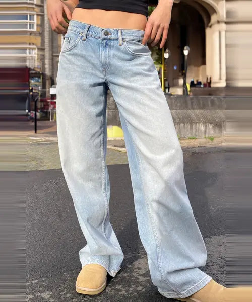 [SUBDUED] Low-Rise Jeans (Light Blue Denim) / 로우웨이스트 진 (라이트 블루 데님)