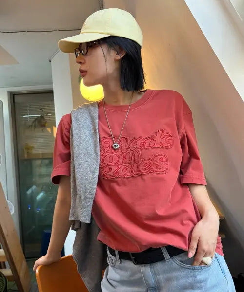 [MARK GONZALES] MG Applic Pigment Short Sleeve T-Shirt - RED / MG 아플리케 피그먼트 반팔 티셔츠 - RED