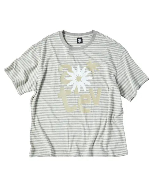 [TRAVEL] PALETTE FLOWER OVER FIT TEE IVORY / 팔레트 플라워 스트라이프 반팔티 아이보리