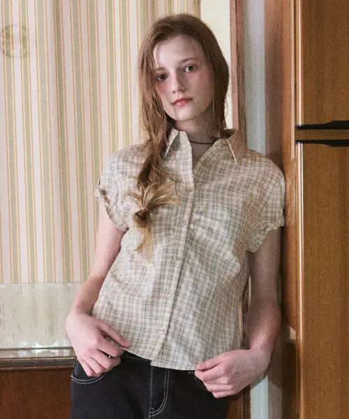 [LEATHERY] Moment Shirring Check Shirt [BEIGE] / 모먼트 셔링 체크 셔츠 [BEIGE]