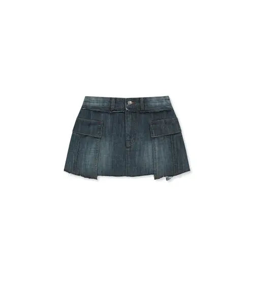 [MATIN KIM] CARGO MINI DENIM SKORT IN BLUE