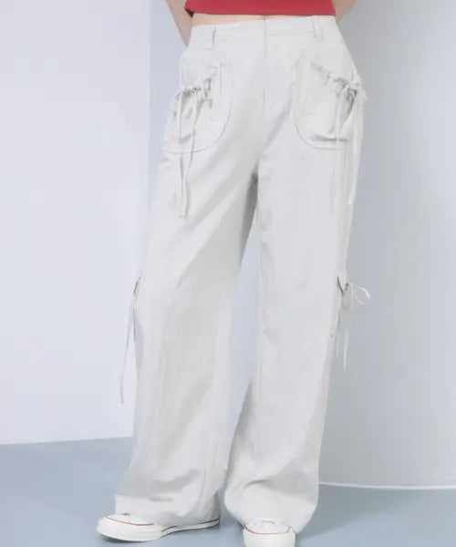 [KIRSH] RIBBON POCKET WOVEN CARGO PANTS(LIGHT BEIGE) / 리본 포켓 우븐 카고 팬츠 [라이트 베이지]