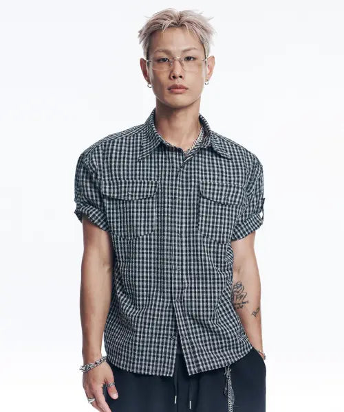 [EASY NO EASY] Seersucker Check Cropped Short-Sleeve Shirt - Black / 시어서커 롤업 체크 크롭 반팔 셔츠 - 블랙