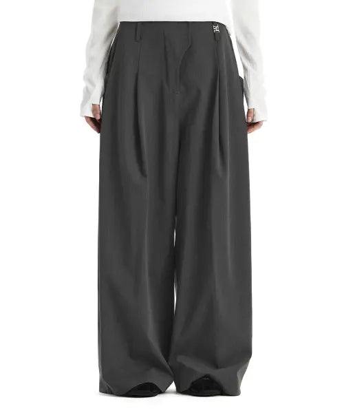 [TREEMINGBIRD] Side Strap Set-Up Wide Pants [ Charcoal ]