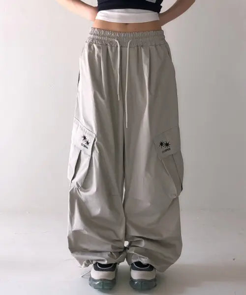 [COIRIS] BIENNO PARACHUTE WIDE CARGO PANTS (2 COLORS) / 비엔노 파라슈트 와이드 카고 팬츠 (3컬러)