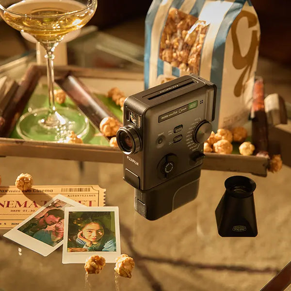 [instax] Instax Mini Evo Cinema Olive Young Special Set / [한국후지필름] 인스탁스 미니 에보 시네마 올리브영 기획세트