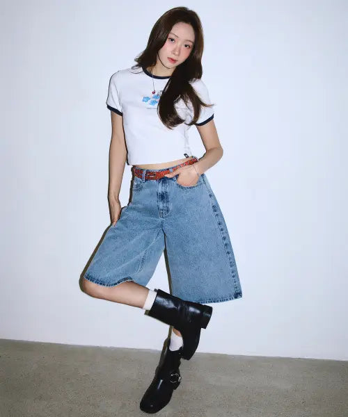 [WACKY WILLY] Women's Apliique Denim Bermuda Shorts Blue / 우먼스 아플리케 데님 버뮤다팬츠 블루