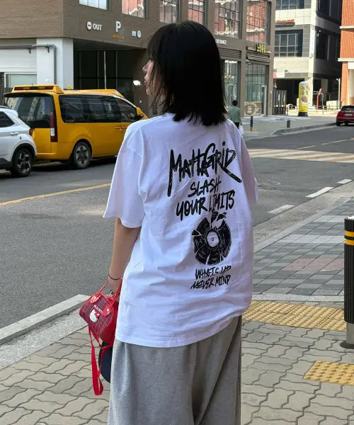 [MAHAGRID] RECORD GRAFFITI LOGO TEE WHITE(MG2GMMT518A)