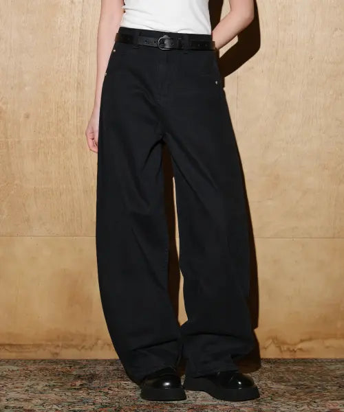 [HELENE PARIS] Cation Washed Balloon Fit Stud Pants [Black] / 카치온 워시드 벌룬핏 스터드 팬츠 [블랙]