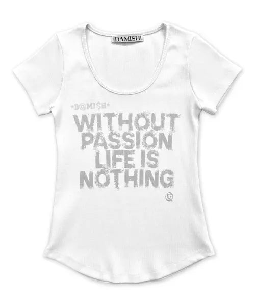 [DAMISH] Spray Lettering U-Neck Slim Tee_White / 스프레이 레터링 유넥 슬림 티_화이트