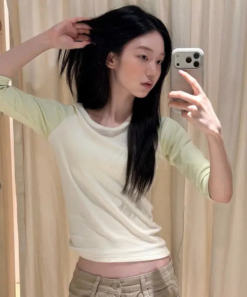 [LETTER FROM MOON] Letters Raglan Label T-Shirt (Cream) / 레터즈 래글런 라벨 티셔츠 ( 크림 )