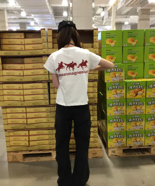 [TANSANMAGNESIUM] Horse Rabbit T-Shirt (White/Red) / 홀스 래빗 티셔츠 (화이트/레드)