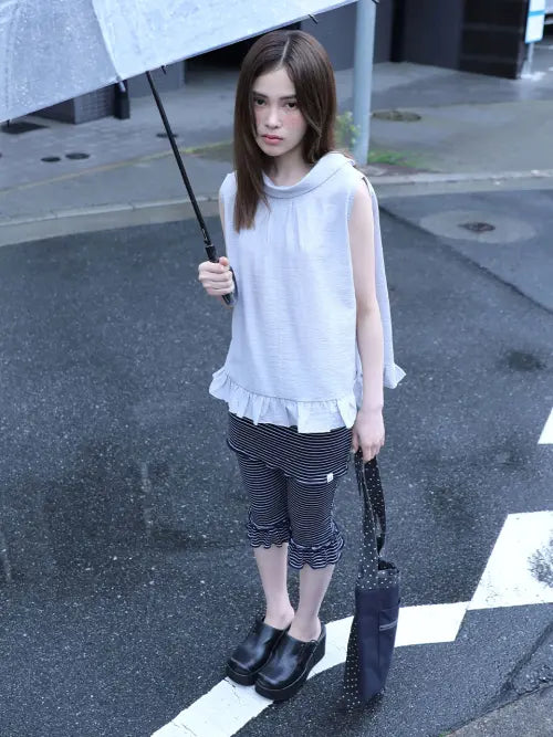 [UGLYSHADOW] HIGH-NECK FRILL SLEEVELESS(LIGHT GREY) / 하이넥 프릴 슬리브리스(라이트 그레이)