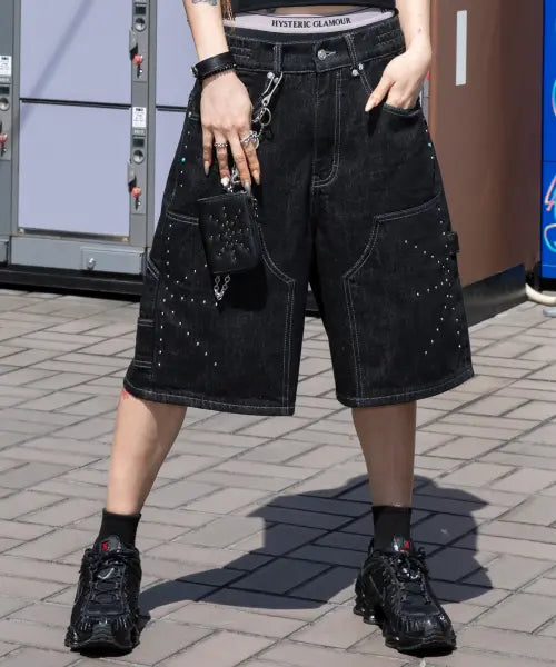 [XTONZ] XF011 Stud Carpenter Bermuda Denim Pants (Black) / XF011 스터드 카펜더 버뮤다 데님 팬츠 (BLACK)