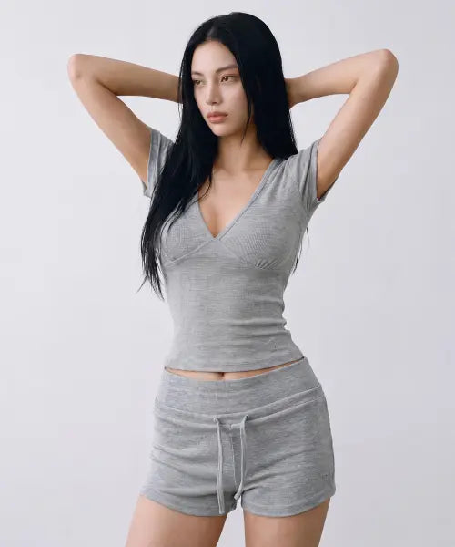 [STEELS] Ice Touch Ribbed Deep V Half Cap Tee / 아이스터치 골지 딥브이 반캡 티셔츠