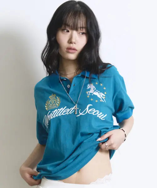 [UNTITLED SEOUL] UNTITLED CREST POLO CROP SHORT SLEEEVE FULL BLUE / 언타이틀 크레스트 폴로 크롭 반팔 풀 블루