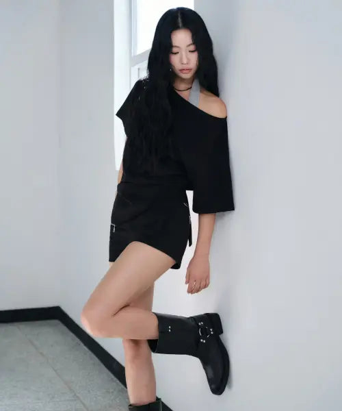 [MUSINSA STANDARD WOMAN] Women's Relaxed Off-Shoulder T-Shirt [Black] / 우먼즈 릴렉스드 오프숄더 티셔츠 [블랙]