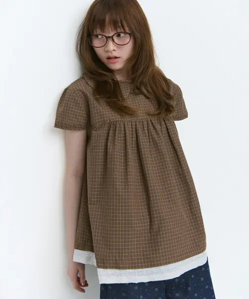 [SOME PLACE] Checkered Lace Mix Sequin Star Print Frill Short Sleeve Blouse Shirt [Brown] / 체크 레이스 배색 스팽글 스타 프린팅 프릴 반팔 블라우스 셔츠 [브라운]