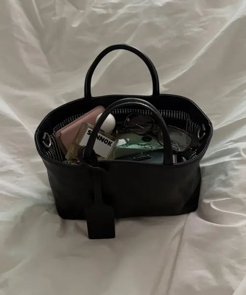 [CONCRETE AND CANVAS] FLIP DUO TOTE - BLACK / FLIP DUO TOTE  플립 듀오 토트 - 블랙