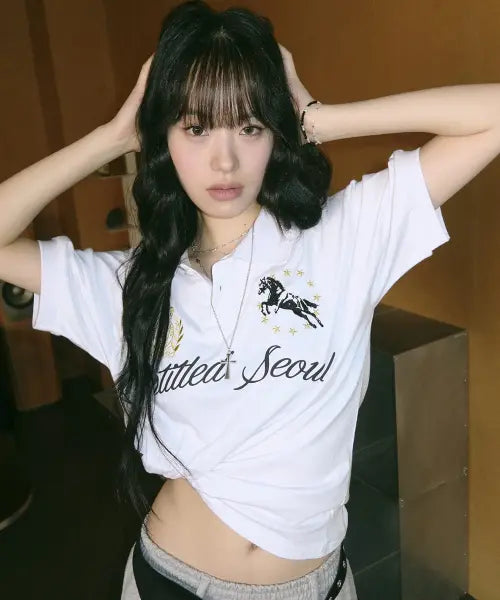 [UNTITLED SEOUL] UNTITLED CREST POLO CROP SHORT SLEEEVE WHITE / 언타이틀 크레스트 폴로 크롭 반팔 화이트