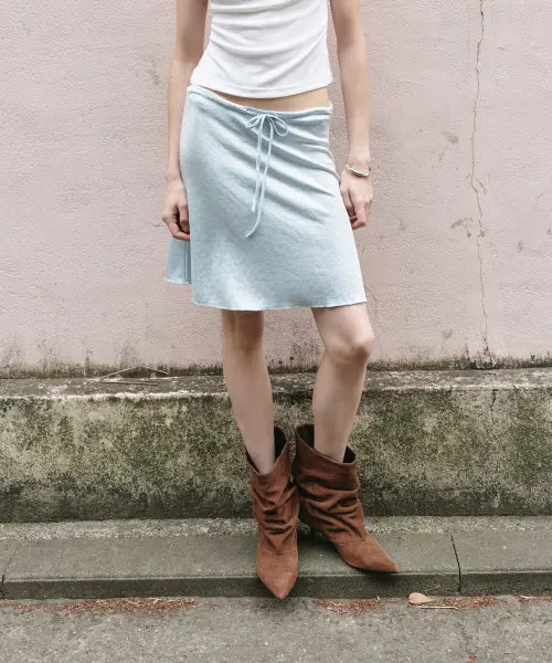 [SOFLER] STELLA SEMI FLARED MIDI SKIRT_SKY BLUE