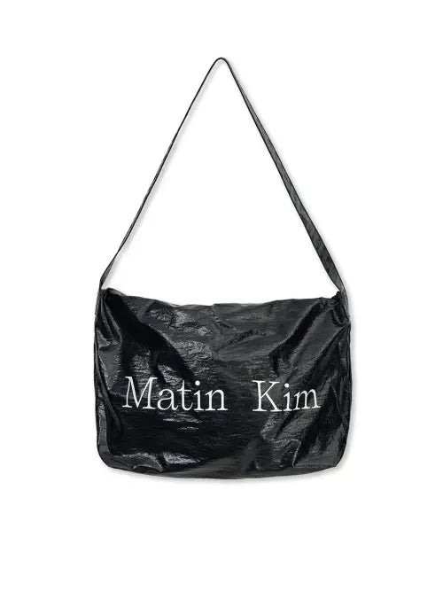[MATIN KIM] GLOSSY LIGHT TWO WAY BAG IN BLACK