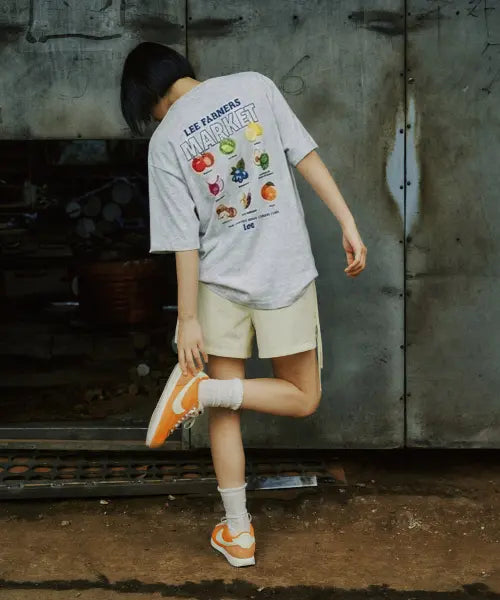 [LEE] Women's Vegetable Collage T-Shirt Light Gray / 우먼 베지터블 콜라주 티셔츠 라이트그레이