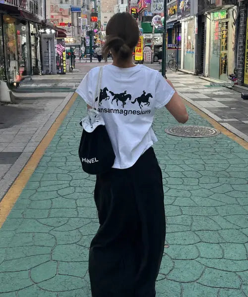 [TANSANMAGNESIUM] Horse Rabbit Long T-Shirt (White/Black) / 홀스 래빗 티셔츠 (화이트/블랙)