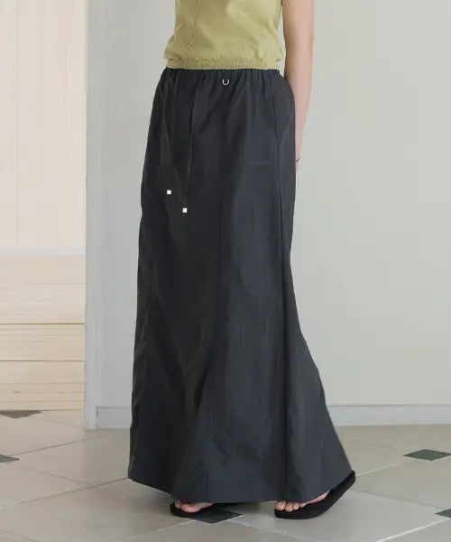 [SOMEWHEREBUTTER] Mud Nylon Long Skirt - Charcoal