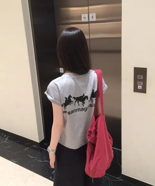 [TANSANMAGNESIUM] Horse Rabbit T-Shirt (Grey/Black) / 홀스 래빗 티셔츠 (그레이/블랙)