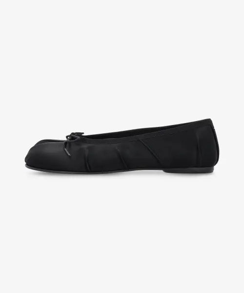 [MAISON MARGIELA] Maison Margiela Tabi Ballerina Flats - Black / 뉴 타비 발레리나 플랫 슈즈 - 블랙 / S58WZ0155P7551T8013