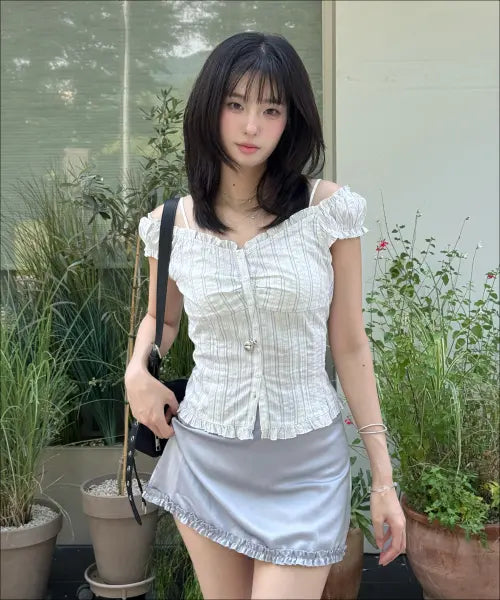 [MIXXO] Frill Cap Sleeve Blouse