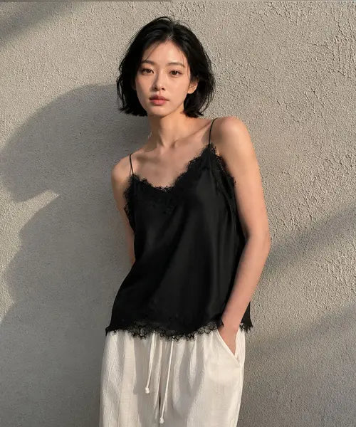 [GENERALIDEA] woman silky lace camisole [black] / 실키 레이스 케미솔 [BLACK] / GF2LSH522