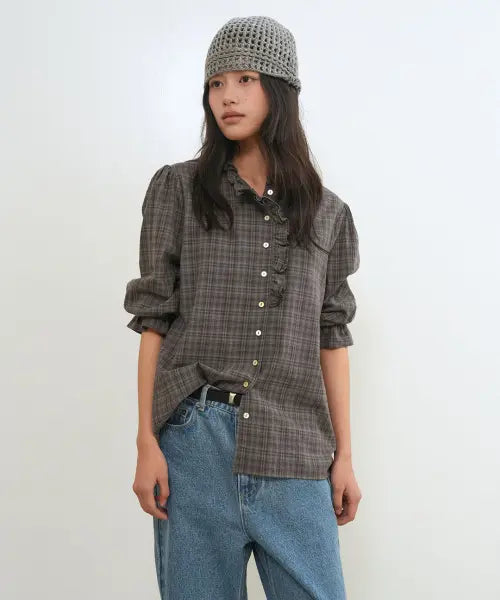 [GENERALIDEA] woman check frill blouse [ash brown] / 체크 프릴 블라우스 [ASH BROWN] / GF2LBL517