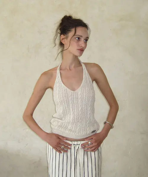 [APPAREL ARCHIVE] Swirl cable halter knit sleeveless - Oatmeal