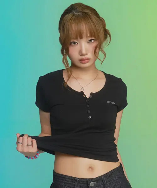 [ASON] EVER BUTTON TEE / BLACK