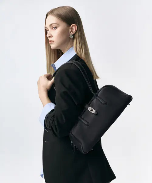 [VUNQUE] Toque Sideway Shoulder M / Toque Sideway Shoulder M (토크 사이드웨이 숄더 미듐)_2colors