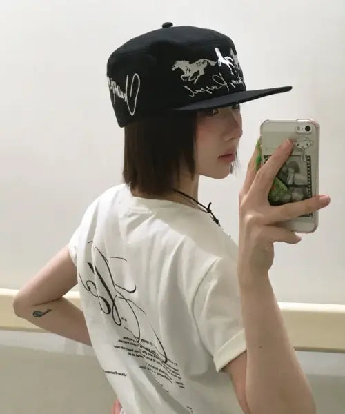 [SCALLYWAG] Ryujeanlan x Skelly Weck HORSE Fill Box Cap [Black] / [류정란 × 스켈리웩] HORSE 필박스 캡[블랙]