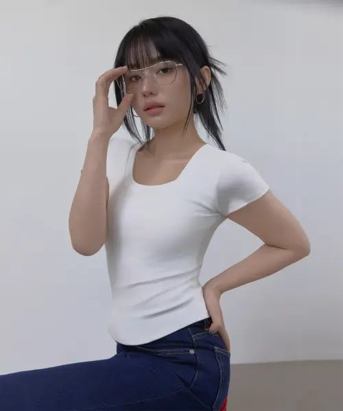 [RITZYSEOUL] U-Neck Signature Line Cap Inner Short Sleeve T-Shirt / U넥 시그니처 라인 캡내장 반팔티