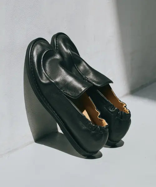 [ROMANTIC MOVE] Gant Leather Slip-on Shoes R26M777 (Nappa Black) / 간트 레더 슬립온 R26M777 (나파블랙)