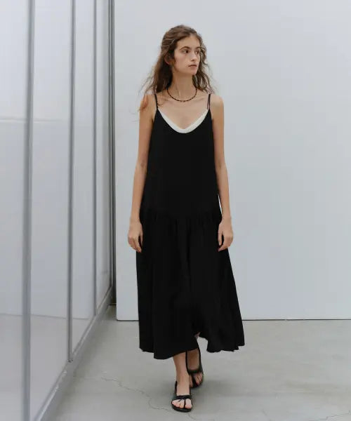 [URAGO] Layer sleeveless shirring dress