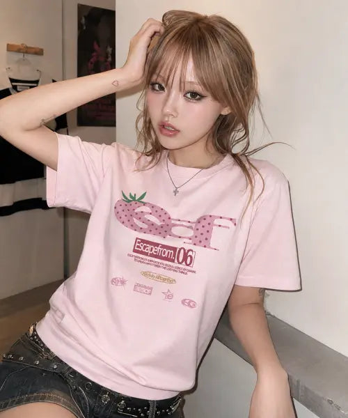 [ESCAPEFROM] Strawberry Dot ESCF Logo Collage Print Oversized Short Sleeve T-Shirt Pink / 스트로베리 도트 ESCF 로고 콜라주 프린트 오버핏 반팔티 핑크