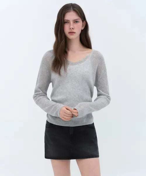 [MUSINSA STANDARD WOMAN] Women's Linen Blend Ribbed V-Neck Sheer Knit [Melange Light Grey] / 우먼즈 린넨 블렌드 리브드 브이 넥 시어 니트 [멜란지 라이트 그레이]