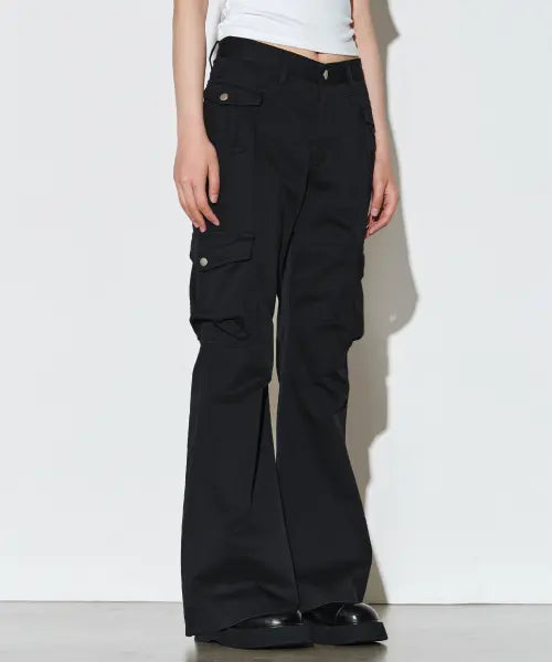 [HELENE PARIS] Gusset Pocket Pigment Bootcut Pants [Black] / 거셋 포켓 피그먼트 부츠컷 팬츠 [블랙]