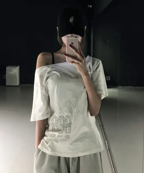 [DEFYCLUBROBBERS] Flight 666 One-Off Shoulder Boatneck Short Sleeve T-Shirt (5 Colors) / Flight 666 원 오프 숄더 보트넥 반팔 티셔츠 (5color)